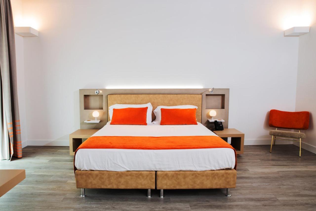 Hotel Italia กาญารี ภายนอก รูปภาพ