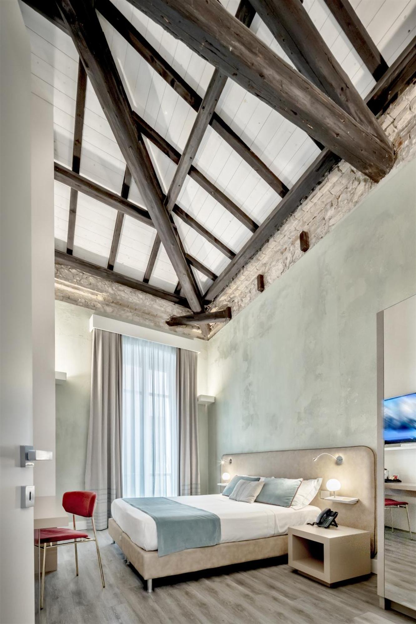 Hotel Italia กาญารี ภายนอก รูปภาพ