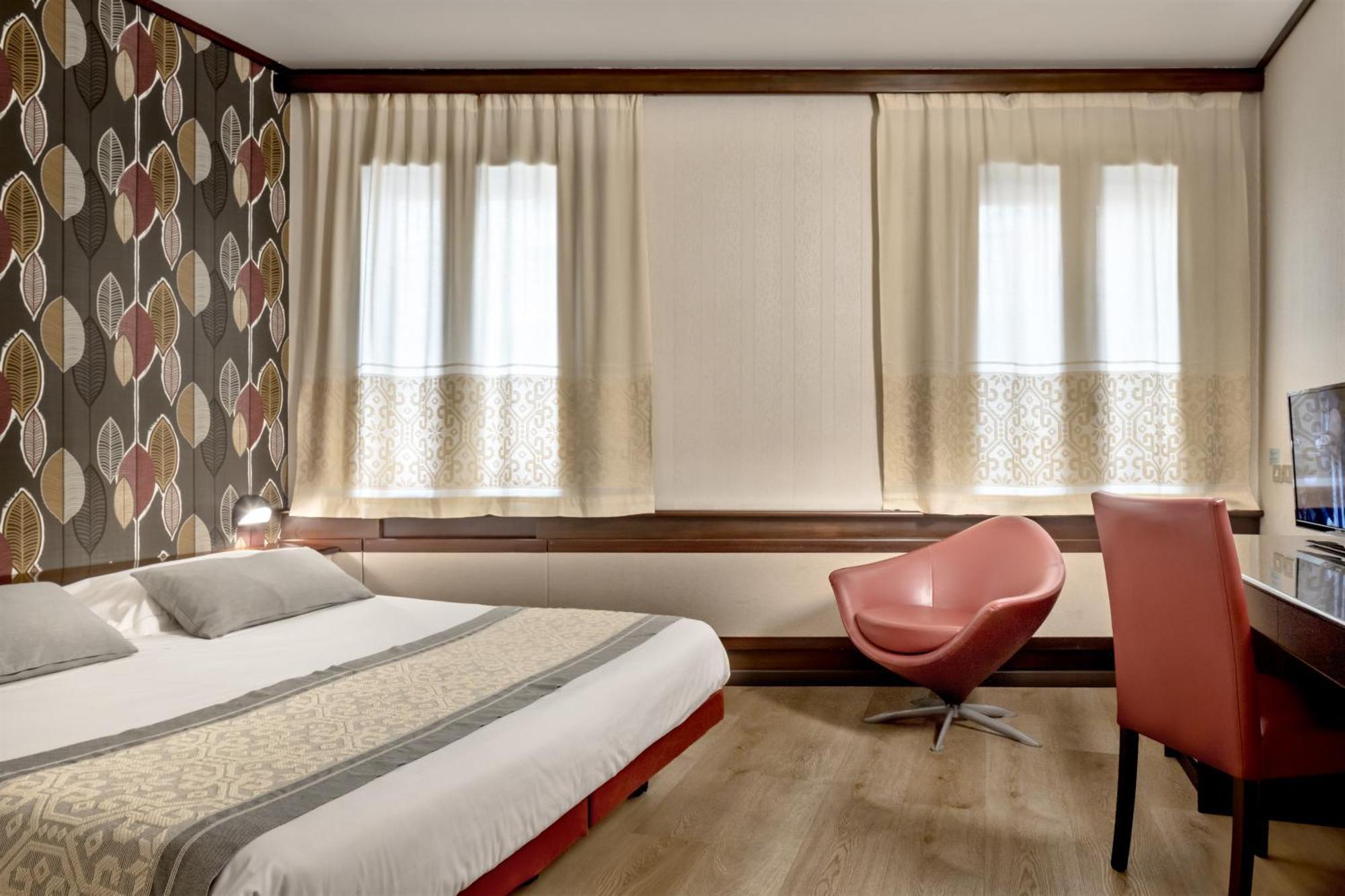 Hotel Italia กาญารี ภายนอก รูปภาพ
