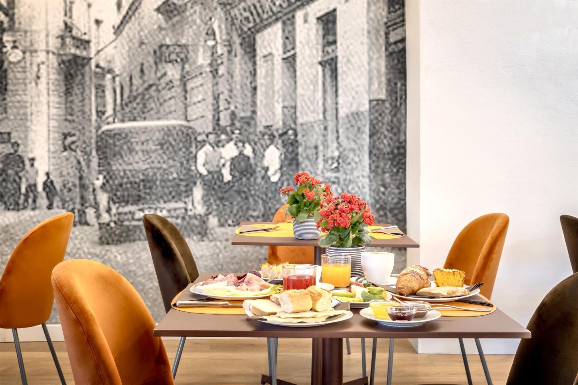 Hotel Italia กาญารี ภายนอก รูปภาพ