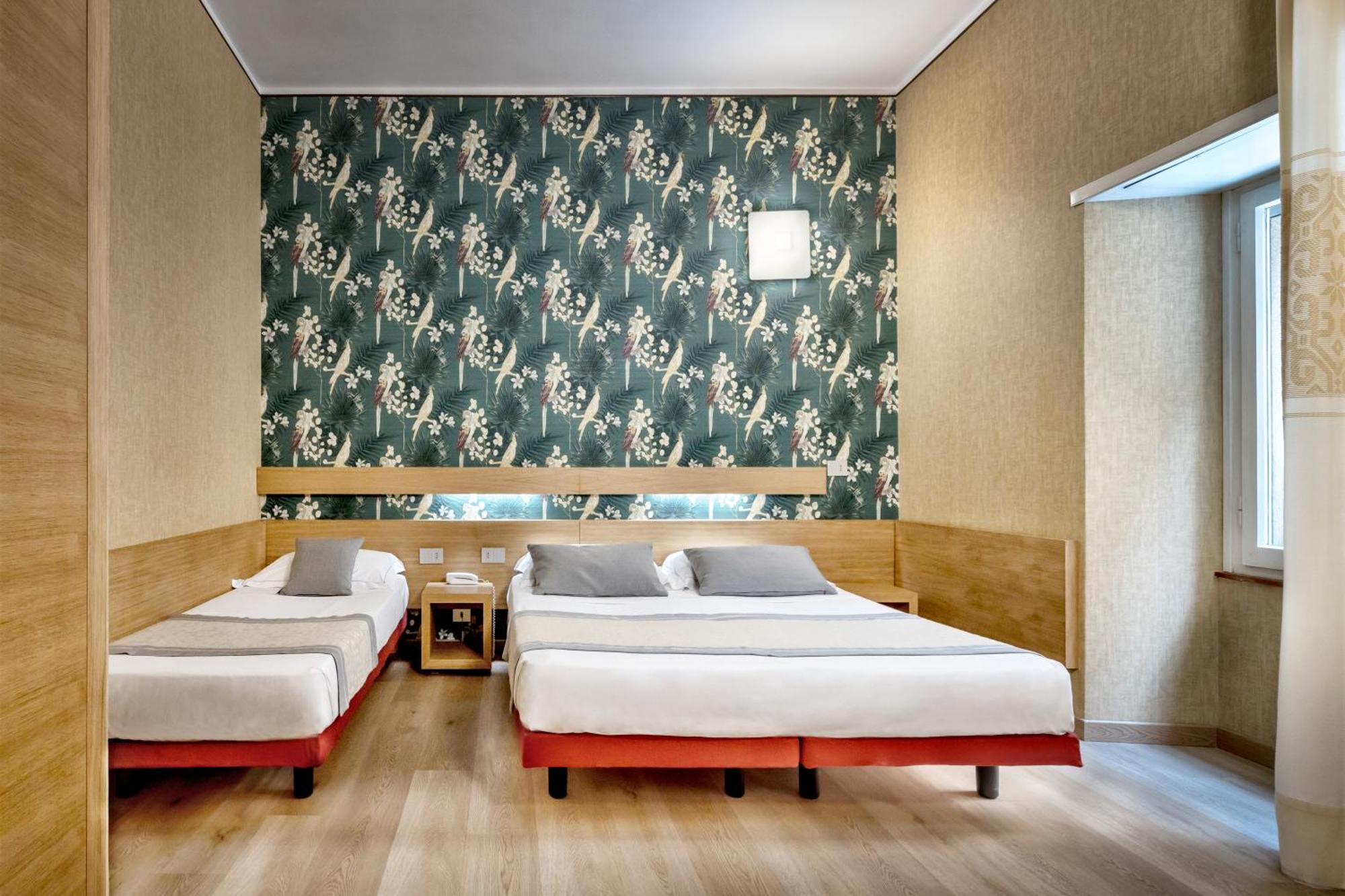 Hotel Italia กาญารี ภายนอก รูปภาพ