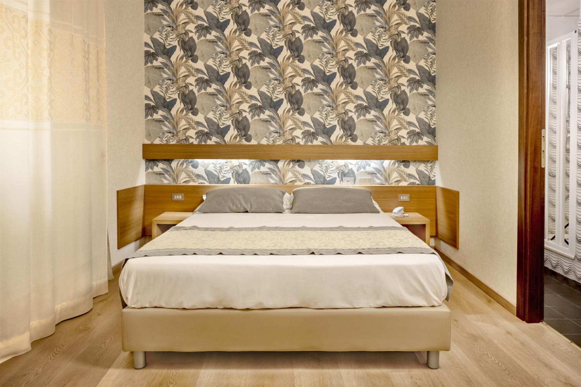 Hotel Italia กาญารี ภายนอก รูปภาพ