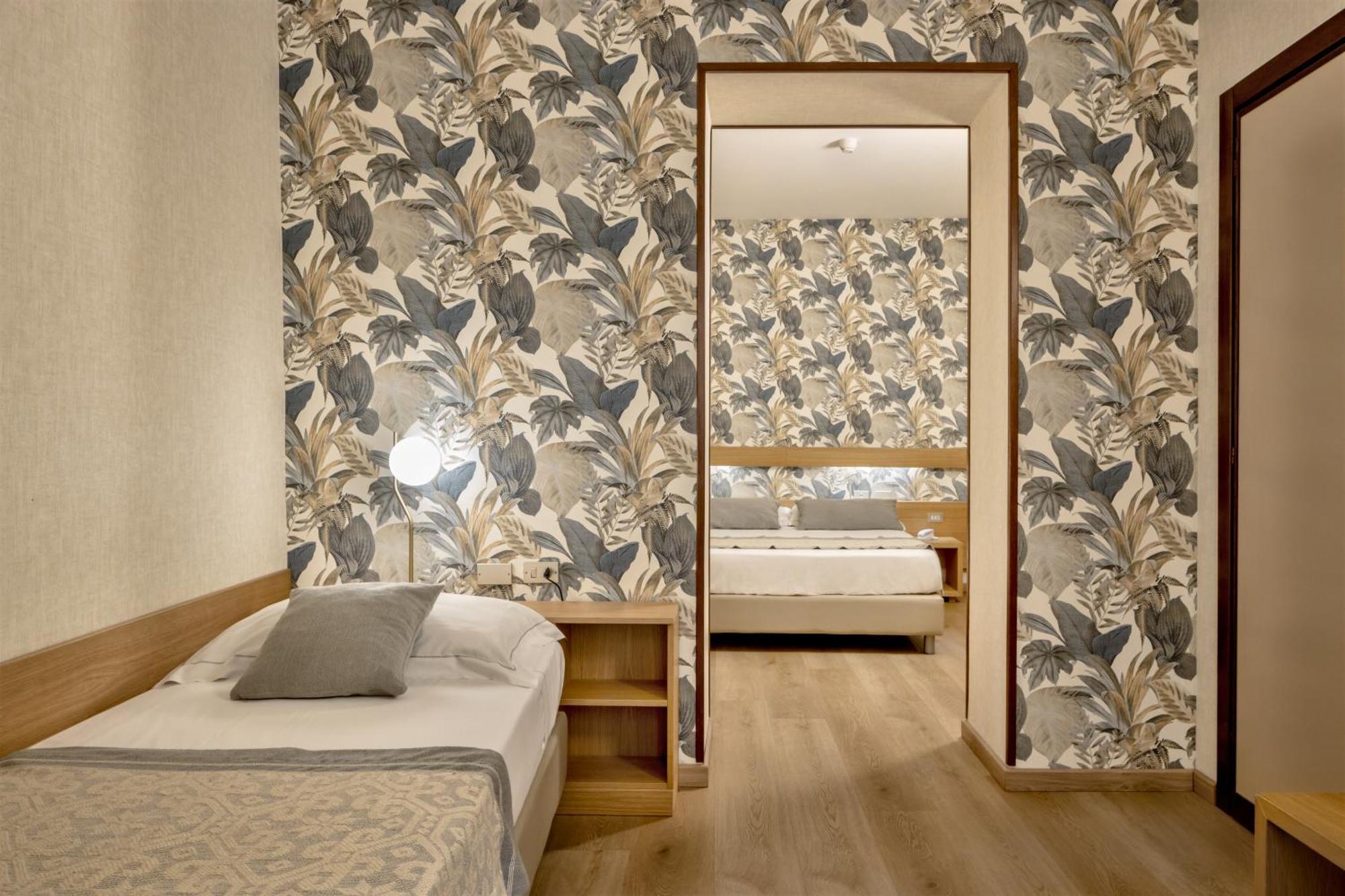 Hotel Italia กาญารี ภายนอก รูปภาพ